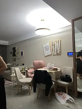 anna yngs online show from 11, 10, 2025