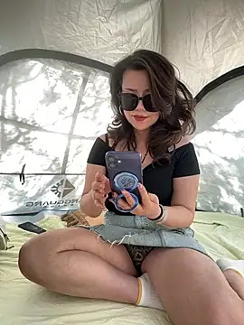 anna yngs online show from 18, 4, 2026