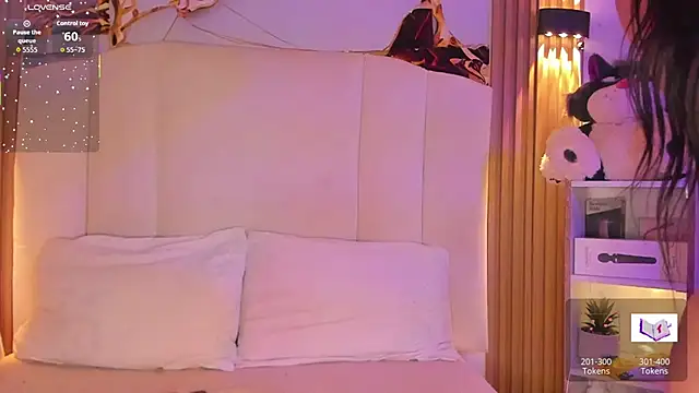 Snapshot of AgathaAtenea chatting on 23, 9, 2025 AgathaAtenea online show from 23, 9, 2025