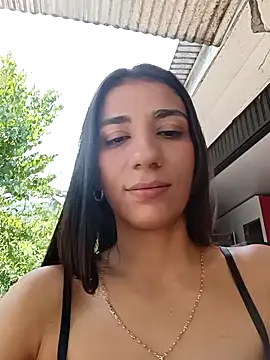 Snapshot of -juicy_ chatting on 28, 9, 2025 -juicy  online show from 28, 9, 2025