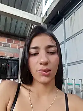 Snapshot of -juicy_ chatting on 3, 10, 2025 -juicy  online show from 3, 10, 2025