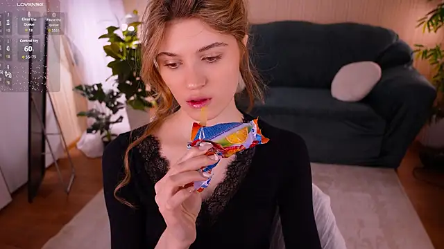 Angell Wild online show from 4, 4, 2026