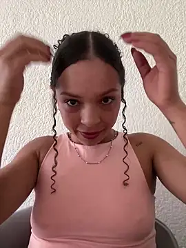 Yasmin777  online show from 25, 2, 2026