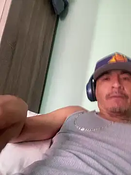 Snapshot of Chillo956 chatting on 19, 12, 2025 Chillo956 online show from 19, 12, 2025