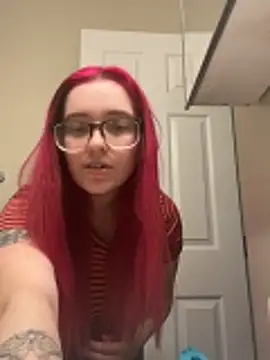 Snapshot of MommaBigTits24 chatting on 13, 3, 2026 MommaBigTits24 online show from 13, 3, 2026