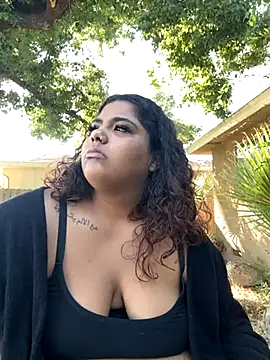 Snapshot of 1n0nlythroat chatting on 14, 9, 2025 1n0nlythroat online show from 14, 9, 2025