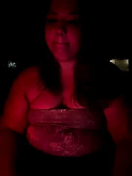 Snapshot of 1n0nlythroat chatting on 17, 9, 2025 1n0nlythroat online show from 17, 9, 2025