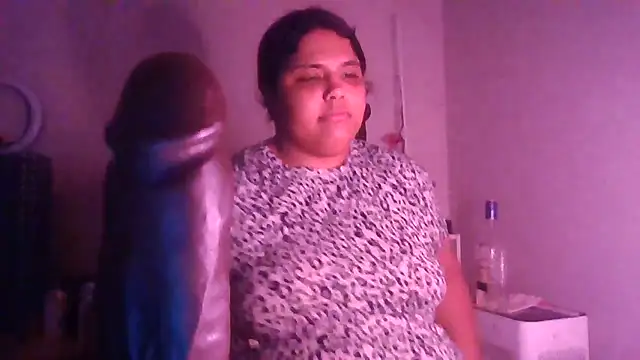 Snapshot of 1n0nlythroat chatting on 14, 7, 2026 1n0nlythroat online show from 14, 7, 2026