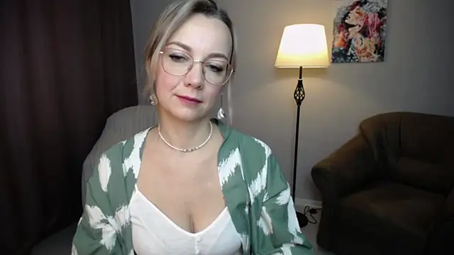 Ava Elior online show from 5, 10, 2025