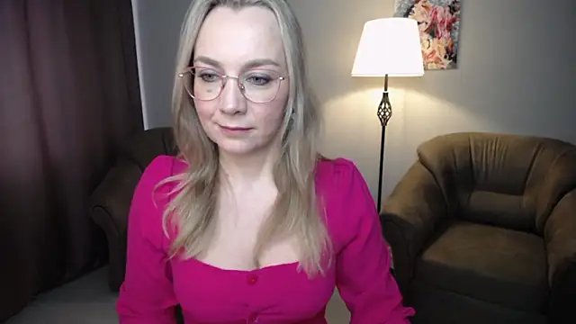 Snapshot of Ava_Elior chatting on 18, 3, 2026 Ava Elior online show from 18, 3, 2026