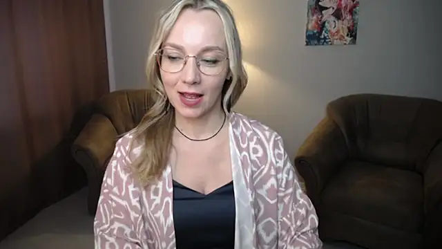 Snapshot of Ava_Elior chatting on 3, 6, 2026 Ava Elior online show from 3, 6, 2026