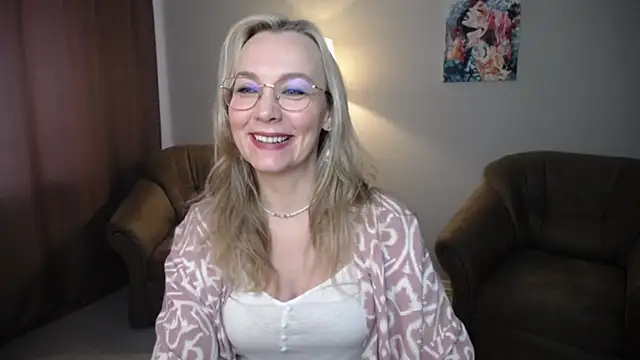 Snapshot of Ava_Elior chatting on 9, 6, 2026 Ava Elior online show from 9, 6, 2026