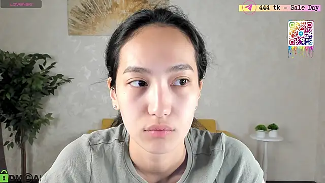 FlirtyAura online show from 14, 5, 2026
