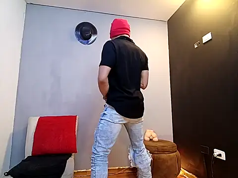 Snapshot of jhonny_thes28 chatting on 10, 10, 2025 jhonny thes28 online show from 10, 10, 2025