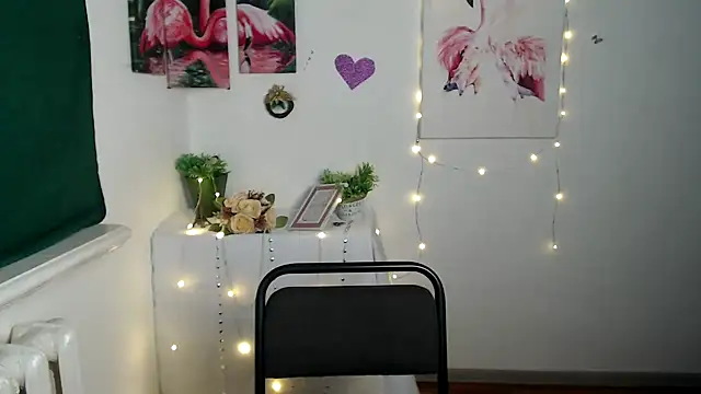 Snapshot of Anitka_ani chatting on 9, 10, 2025 Anitka ani online show from 9, 10, 2025