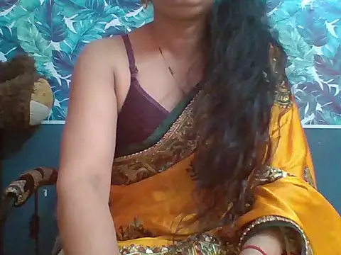 Snapshot of Marathi_q4een01 chatting on 15, 10, 2025 Marathi q4een01 online show from 15, 10, 2025