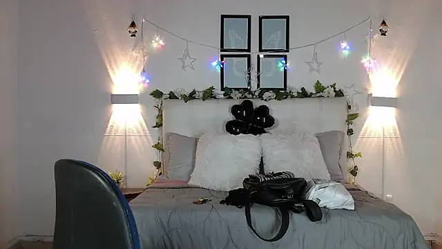 Megan 05  online show from 11, 1, 2026