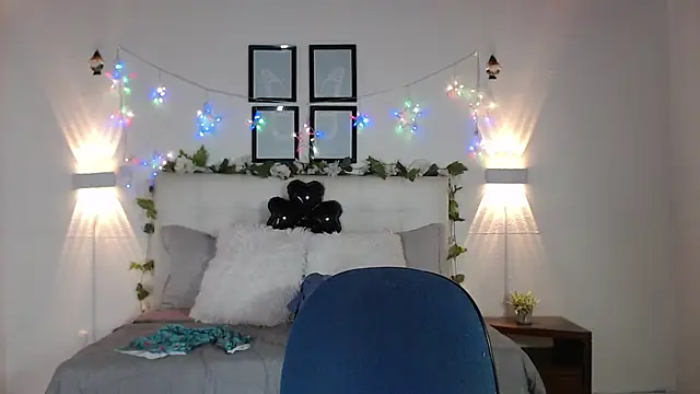 Megan 05  online show from 12, 2, 2026