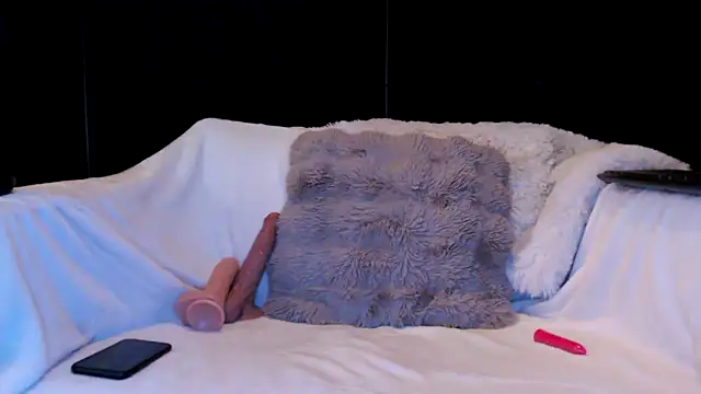 Snapshot of Zoe_Fisher chatting on 28, 10, 2025 Zoe Fisher online show from 28, 10, 2025