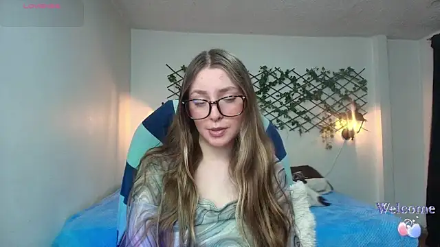 velvet  moon online show from 7, 4, 2026