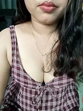 Snapshot of babyangela14 chatting on 24, 9, 2025 babyangela14 online show from 24, 9, 2025