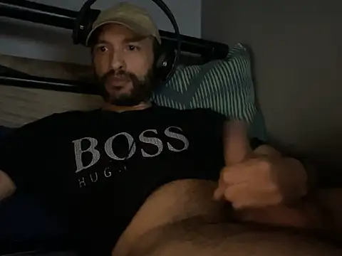 Snapshot of majorb121 chatting on 3, 11, 2025 majorb121 online show from 3, 11, 2025