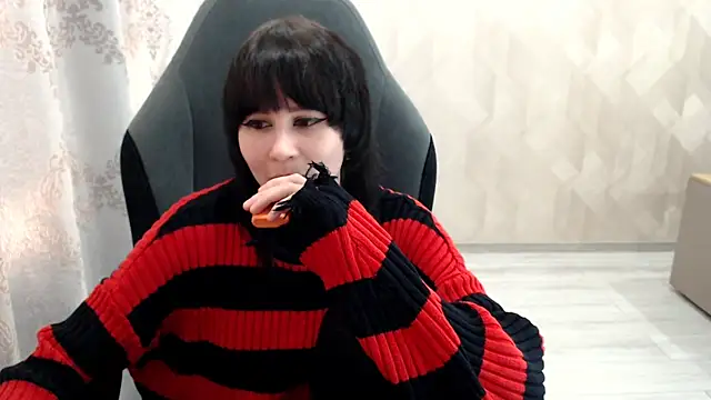 MistyDark online show from 9, 10, 2025