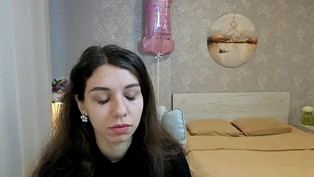 KellyShines online show from 27, 6, 2026