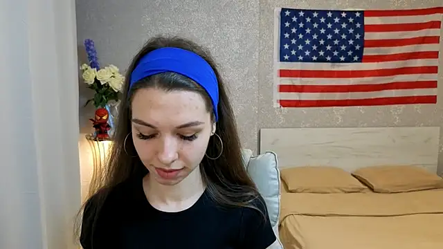 KellyShines online show from 4, 7, 2026