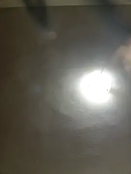 Alexandra knight online show from 5, 3, 2026