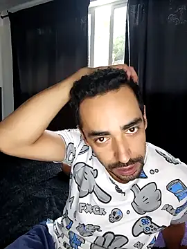 stivenlujan69 online show from 23, 10, 2025