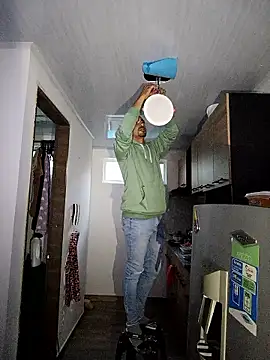 Snapshot of stivenlujan69 chatting on 15, 1, 2026 stivenlujan69 online show from 15, 1, 2026