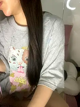 Snapshot of RubyBerry chatting on 11, 11, 2025 RubyBerry online show from 11, 11, 2025