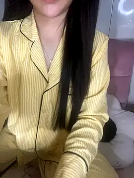 Snapshot of RubyBerry chatting on 18, 11, 2025 RubyBerry online show from 18, 11, 2025