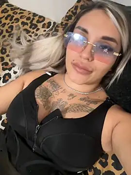 Princess-Jasmine07 online show from 1, 11, 2025