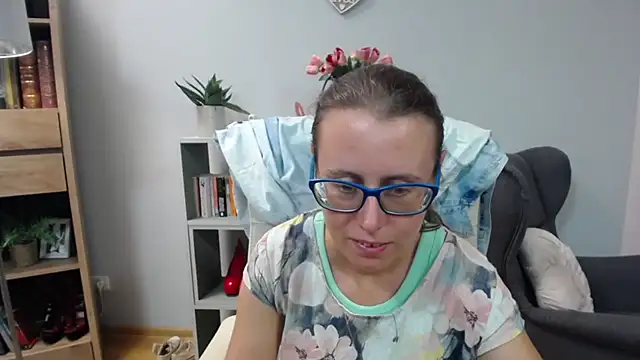 Snapshot of sweetxLizzy chatting on 2, 7, 2026 sweetxLizzy online show from 2, 7, 2026