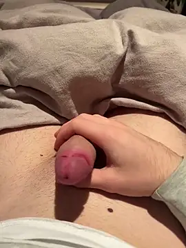 Snapshot of yourfavDick02 chatting on 24, 11, 2025 yourfavDick02 online show from 24, 11, 2025