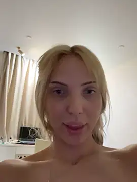 Snapshot of olivia_soft chatting on 9, 6, 2026 olivia soft online show from 9, 6, 2026