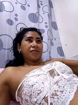 PERLA BLACK  online show from 13, 10, 2025