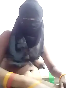 Snapshot of amolicars chatting on 28, 9, 2025 amolicars online show from 28, 9, 2025