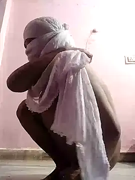 Snapshot of amolicars chatting on 22, 10, 2025 amolicars online show from 22, 10, 2025