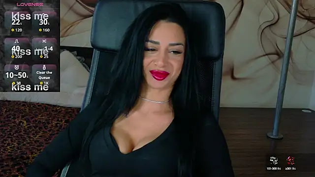 NaomiScarlet online show from 11, 10, 2025