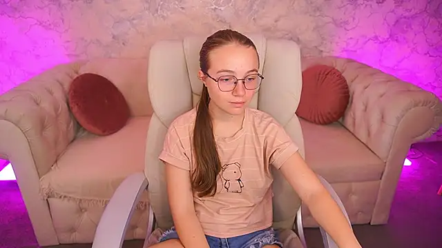 ArrinaWairr online show from 24, 9, 2025