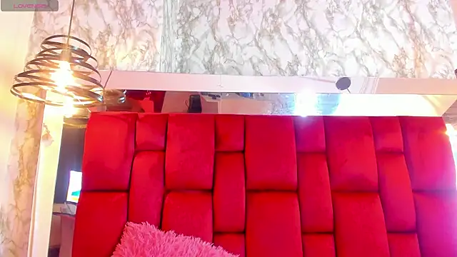 Snapshot of Sheilly_brown chatting on 22, 11, 2025 Sheilly brown online show from 22, 11, 2025