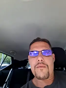 Snapshot of feehzungi0000 chatting on 12, 2, 2026 feehzungi0000 online show from 12, 2, 2026