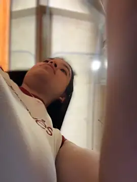 Snapshot of JuanitaMore01 chatting on 18, 6, 2026 JuanitaMore01 online show from 18, 6, 2026