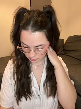 liloush   online show from 15, 3, 2026