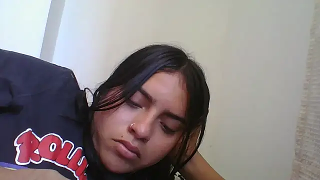 Snapshot of Lucy_2025 chatting on 19, 9, 2025 Lucy 2025 online show from 19, 9, 2025