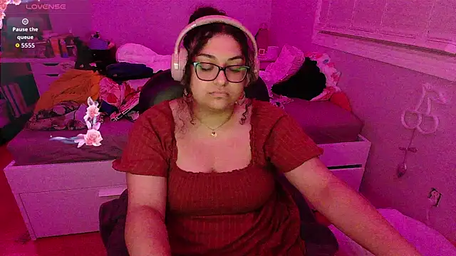 Snapshot of chericheesecake chatting on 28, 9, 2025 chericheesecake online show from 28, 9, 2025