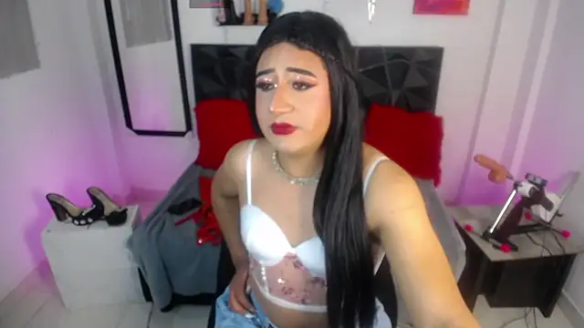 Snapshot of Athenea__Rouse chatting on 17, 10, 2025 Athenea  Rouse online show from 17, 10, 2025